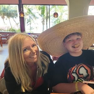 Meet your Posher, Noel